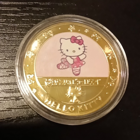 NEW Set of 5 Collectible Hello Kitty Coins released for her 50th Anniver… - Picture 3 of 8